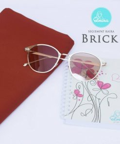 Jilbab Elmina Segiempat Kaira Polos Brick-130cm